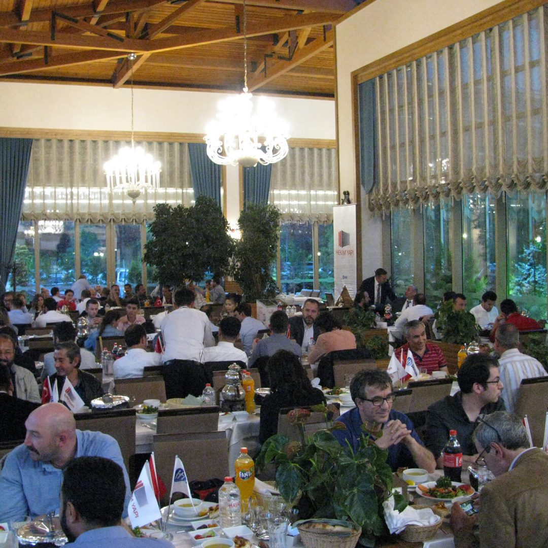 Nous avons organisé notre repas d’Iftar traditionnel à Ankara